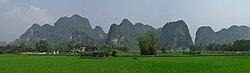 Tam Coc Panorama (8604887215).jpg